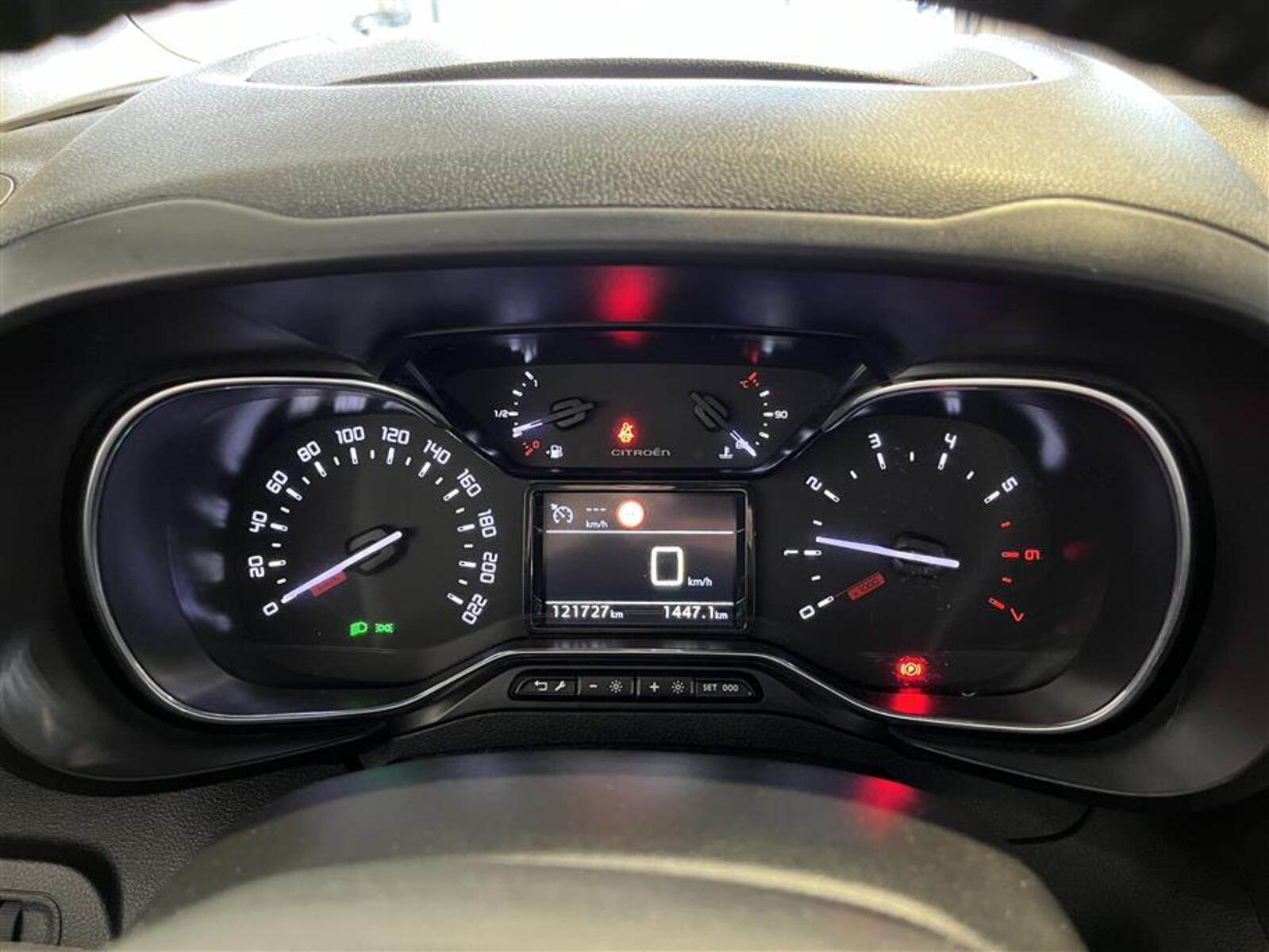 CITROEN BERLINGO PureTech 110 Feel M/ Jakohihna vaihdettu 12-24 ! / Merkkihuollettu / Lämpöpaketti /, vm. 2019, 121 tkm