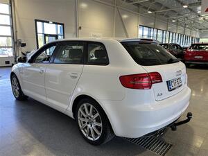 AUDI A3 Sportback Attraction 1,4 TFSI 92 kW S tronic S line Business / Lmppaketti / Vetokoukku / Xenon /, vm. 2011, 142 tkm (6 / 20)
