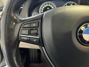 BMW 730 TwinPower Turbo A F01 Sedan / Imuovet / Navi / Peruutuskamera / Kattoluukku / Vaalea nahkaverhoilu /, vm. 2011, 245 tkm (20 / 34)
