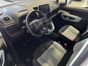 CITROEN BERLINGO PureTech 110 Feel M/ Jakohihna vaihdettu 12-24 ! / Merkkihuollettu / Lmppaketti /, vm. 2019, 121 tkm (9 / 24)