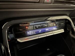 Citroen e-C3 Full Electric 113 Max 44 kWh ** Uusi -C3 nyt Vihdin Autotalossa! ** Sis. 2xrenkaat, vm. 2025, 1 tkm (22 / 31)
