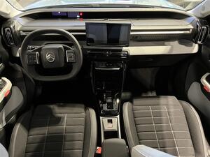 Citroen e-C3 Full Electric 113 Max 44 kWh ** Uusi -C3 nyt Vihdin Autotalossa! ** Sis. 2xrenkaat, vm. 2025, 1 tkm (8 / 31)