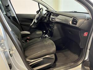 CITROEN C3 VTi 95 Exclusive ** Katsastettu  20.05.2025! ** Vetokoukku / Moottorilmmitin + sispistoke /, vm. 2010, 105 tkm (10 / 23)