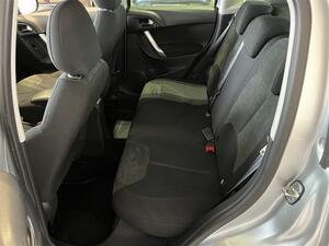 CITROEN C3 VTi 95 Exclusive ** Katsastettu  20.05.2025! ** Vetokoukku / Moottorilmmitin + sispistoke /, vm. 2010, 105 tkm (12 / 23)