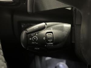 Citroen C5 Aircross Plug-in Hybrid 225 Shine Business -EAT8 AT/ 1. om/  Suomi-auto / Merkkihuollettu / 2 x renkaat alut, vm. 2023, 21 tkm (29 / 30)