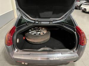 CITROEN C6 V6 2,7 HDi Exclusive Pack Lounge AT/ HUD / Navi / Nahat / Shkstiset istuimet edess ja takana/, vm. 2006, 254 tkm (15 / 23)