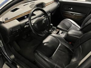 CITROEN C6 V6 2,7 HDi Exclusive Pack Lounge AT/ HUD / Navi / Nahat / Shkstiset istuimet edess ja takana/, vm. 2006, 254 tkm (9 / 23)