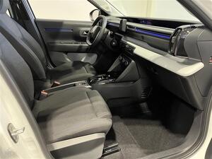 Citroen e-C3 Full Electric 113 You 44 kWh ** Uusi ë-C3 Vihdin Autotalosta! **, vm. 2025, 0 tkm (12 / 24)