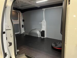 Citroen e-Jumpy 75 kWh 136 XL / 7"nytt Mirror Screen/ Per.kamera/  Vanerointi /Korkokampanja 2,99% +kulut !, vm. 2023, 0 tkm (10 / 21)
