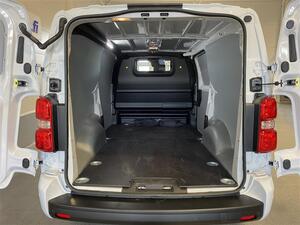 Citroen e-Jumpy 75 kWh 136 XL / Pack Xenon/ Pack Style/ Per.kamera/ Aut.ilmast./  Kos.nytt/  Vertaa  varusteet !!!, vm. 2023, 16 tkm (12 / 20)
