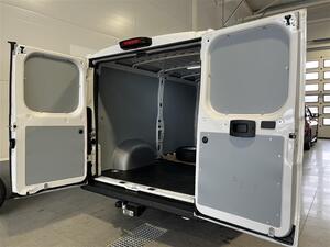 CITROEN JUMPER BlueHDi 120 33 L2H1 / Vetokoukku/ Hyvin varusteltu ! (Pack City & Pack Visibility) /, vm. 2023, 24 tkm (12 / 24)