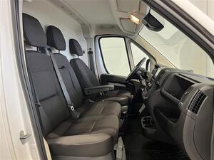 CITROEN JUMPER BlueHDi 120 33 L2H1 / Vetokoukku/ Hyvin varusteltu ! (Pack City & Pack Visibility) /, vm. 2023, 24 tkm (9 / 24)