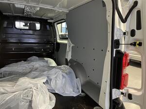 CITROEN JUMPY BlueHDi 120 XL / sis. ALV / Merkkihuollettu / P-kamera / Webasto / Vetokoukku /, vm. 2018, 193 tkm (12 / 18)