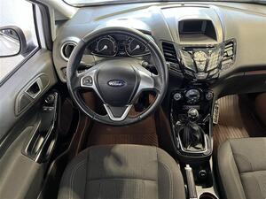 FORD Fiesta 1,0 80hv Start/Stop M5 Edition 5-ovinen ** Katsastettu 17.4.2025! **, vm. 2017, 132 tkm (14 / 25)