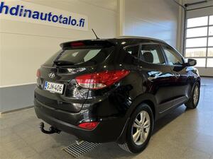 HYUNDAI ix35 1,7 CRDi 6MT ISG Comfort / Vetokoukku / Moottorilmmitin + sispistoke / Huippu hyv huoltokirja /, vm. 2011, 230 tkm (4 / 20)