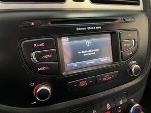 Kia Ceed 1,6 CRDi ISG EX SW EcoDynamics / Peruutuskamera / Moottorilmmitin + sispistoke / Vetokoukku /, vm. 2015, 190 tkm (20 / 25)