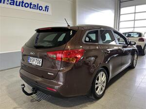 Kia Ceed 1,6 CRDi ISG EX SW EcoDynamics / Peruutuskamera / Moottorilmmitin + sispistoke / Vetokoukku /, vm. 2015, 190 tkm (4 / 25)