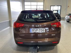 Kia Ceed 1,6 CRDi ISG EX SW EcoDynamics / Peruutuskamera / Moottorilmmitin + sispistoke / Vetokoukku /, vm. 2015, 190 tkm (5 / 25)