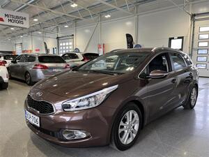 Kia Ceed 1,6 CRDi ISG EX SW EcoDynamics / Peruutuskamera / Moottorilmmitin + sispistoke / Vetokoukku /, vm. 2015, 190 tkm (7 / 25)