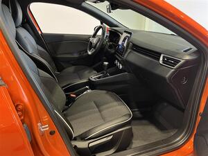 RENAULT CLIO TCe 90 Intens  / 1-om / Merkkihuollettu / lyavain/ Per.kamera / Navi / Langaton puh.lataus/, vm. 2022, 39 tkm (11 / 28)