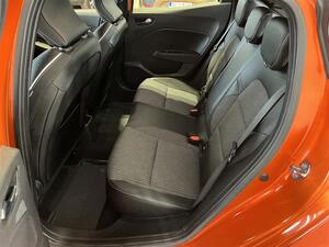 RENAULT CLIO TCe 90 Intens  / 1-om / Merkkihuollettu / lyavain/ Per.kamera / Navi / Langaton puh.lataus/, vm. 2022, 39 tkm (12 / 28)