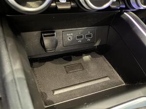 RENAULT CLIO TCe 90 Intens  / 1-om / Merkkihuollettu / lyavain/ Per.kamera / Navi / Langaton puh.lataus/, vm. 2022, 39 tkm (18 / 28)