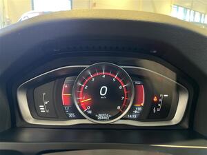 Volvo V60 V60 Momentum A  Bi-Fuel / Jakop juuri tehty! / Digimittaristo / PA-lmmitin / Peruutustutka /, vm. 2014, 263 tkm (22 / 25)