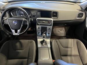 Volvo V60 V60 Momentum A  Bi-Fuel / Jakop juuri tehty! / Digimittaristo / PA-lmmitin / Peruutustutka /, vm. 2014, 263 tkm (8 / 25)