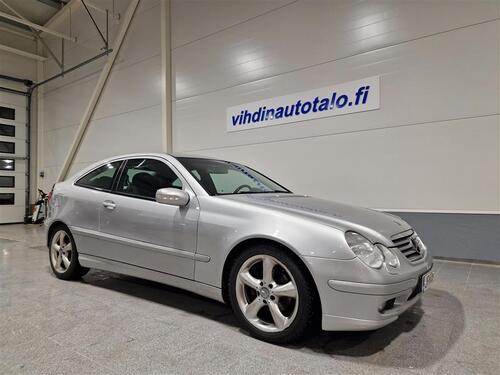 Mercedes-Benz C 180 Kompressor Sportcoupe  A / Suomi-auto / Vhn ajettu /, vm. 2004, 129 tkm (1 / 17)